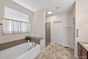 2098 Hawks Landing Dr, Lake Saint Louis, MO 63367 - Photo 41