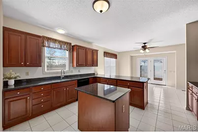 2098 Hawks Landing Drive #S, Lake Saint Louis, MO 63367 - Photo 23