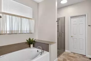 2098 Hawks Landing Dr, Lake Saint Louis, MO 63367 - Photo 43