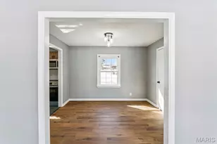 10008 Meadowfield Ln, Saint Louis, MO 63128 - Photo 5