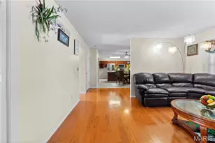 119 Beacon Hill Dr, Saint Charles, MO 63301 - Photo 5