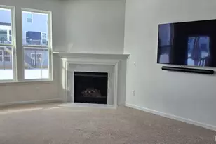 327 Dalriada Blvd, O'Fallon, MO 63368 - Photo 3