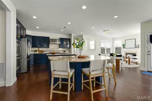 351 Oak Stand Ct, Chesterfield, MO 63005 - Photo 9