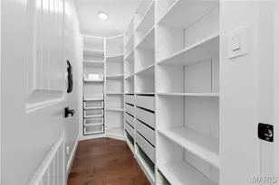 351 Oak Stand Ct, Chesterfield, MO 63005 - Photo 15