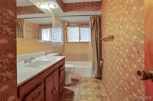 11511 Corlyn Dr, Saint Louis, MO 63138 - Photo 15