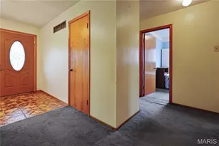 11511 Corlyn Dr, Saint Louis, MO 63138 - Photo 3