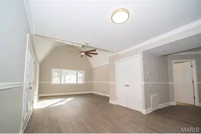 6051 Valley Drive, French Village, MO 63036 - Photo 9