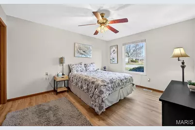 1051 Windstream Drive, Saint Peters, MO 63376 - Photo 23