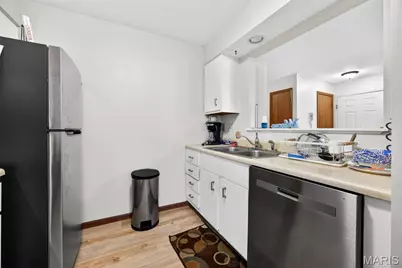 1051 Windstream Drive, Saint Peters, MO 63376 - Photo 13