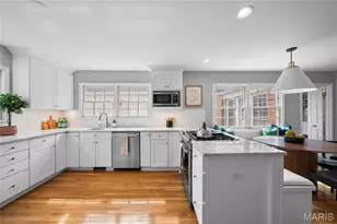 24 Willow Oak Ln, Glendale, MO 63122 - Photo 11