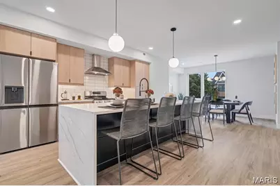 513 Whittier Street, Saint Louis, MO 63108 - Photo 3