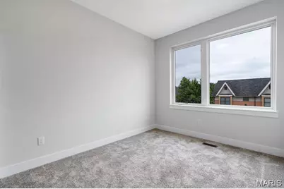 513 Whittier Street, Saint Louis, MO 63108 - Photo 11