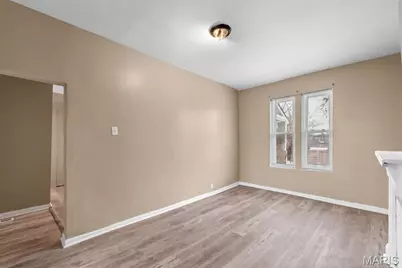 5088 Minerva Avenue, Saint Louis, MO 63113 - Photo 9