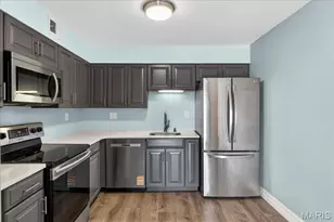 12842 Portulaca Dr, Saint Louis, MO 63146 - Photo 5