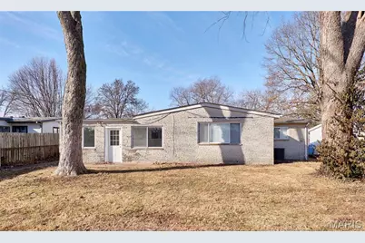 1730 Kay Drive, Florissant, MO 63031 - Photo 43