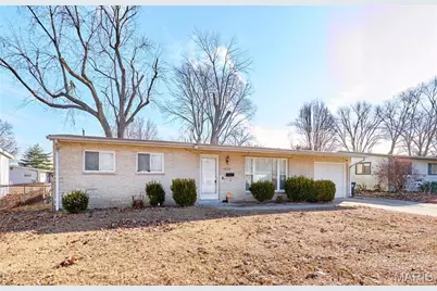 1730 Kay Drive, Florissant, MO 63031 - Photo 3