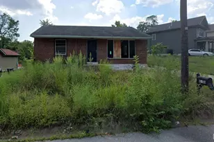 4236 Oakwood Ave, Saint Louis, MO 63121 - Photo 1