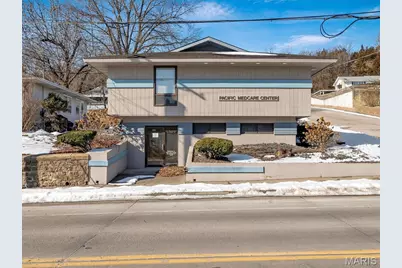 319 N 1st Street, Pacific, MO 63069 - Photo 1