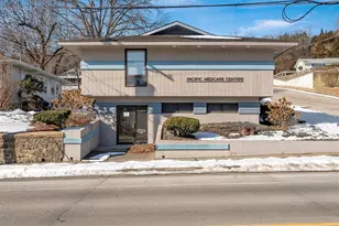 319 N 1st St, Pacific, MO 63069 - Photo 1