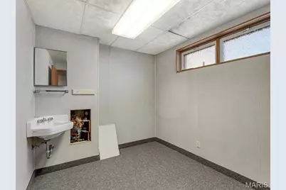 319 N 1st Street, Pacific, MO 63069 - Photo 29