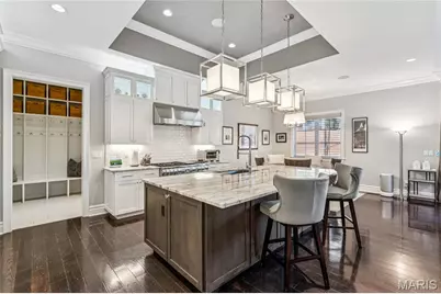 1 Tuscany Park, Clayton, MO 63105 - Photo 25