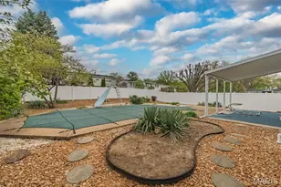 3233 Hedgetree Ln, Saint Louis, MO 63129 - Photo 51