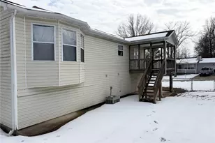 707 Hawthorne Dr, Pacific, MO 63069 - Photo 13