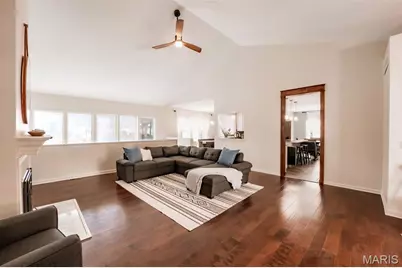 215 Cobblefield Court, Ballwin, MO 63011 - Photo 9