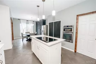 215 Cobblefield Ct, Ballwin, MO 63011 - Photo 19