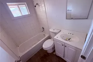 10416 Durness Dr, Saint Louis, MO 63137 - Photo 21