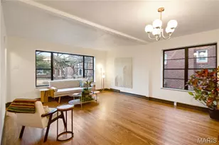 7360 Stanford Ave, University City, MO 63130 - Photo 9