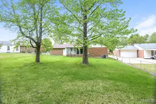3754 Monsols, Florissant, MO 63034 - Photo 15