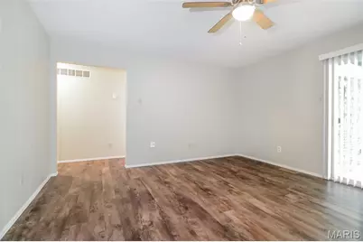 3754 Monsols, Florissant, MO 63034 - Photo 13