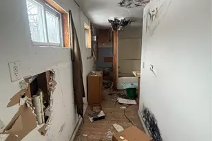 557 Gallatin Dr, Bismarck, MO 63624 - Photo 9