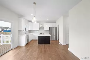 3321 Timber Creek Dr, Washington, MO 63090 - Photo 3