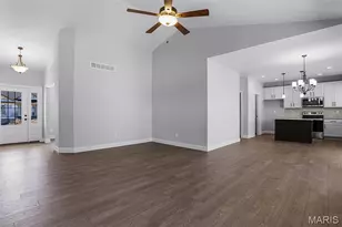 3321 Timber Creek Dr, Washington, MO 63090 - Photo 5