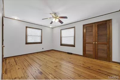 6 Castle Drive, Florissant, MO 63034 - Photo 15