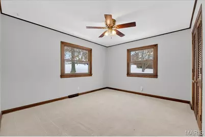 6 Castle Drive, Florissant, MO 63034 - Photo 13