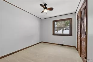 6 Castle Dr, Florissant, MO 63034 - Photo 15