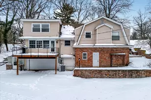 6 Castle Dr, Florissant, MO 63034 - Photo 35