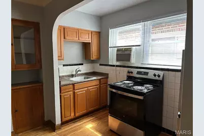 6614 Devonshire Avenue, Saint Louis, MO 63109 - Photo 9