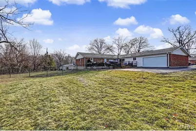 114 Trailswest Dr. Drive, Chesterfield, MO 63017 - Photo 37
