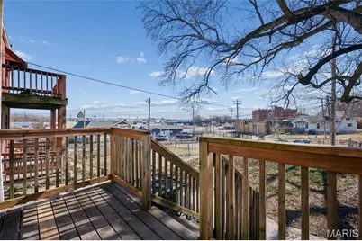 816 McLaran Avenue, Saint Louis, MO 63147 - Photo 15