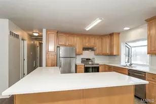 16504 Forest Pine Dr, Ballwin, MO 63011 - Photo 5