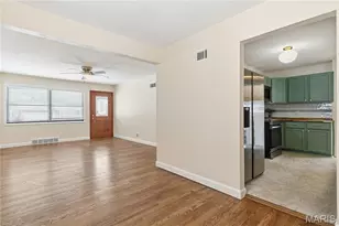 733 Forman Rd, Saint Louis, MO 63123 - Photo 7