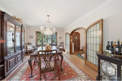 3839 Federer Place, Saint Louis, MO 63116 - Photo 5