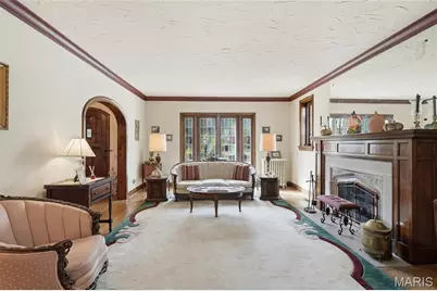 3839 Federer Place, Saint Louis, MO 63116 - Photo 3