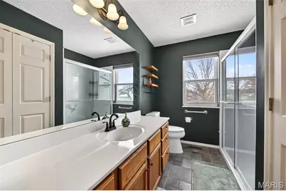 244 E Governor Place, Saint Charles, MO 63301 - Photo 15