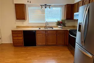 317 Thomas Ave, Saint Charles, MO 63301 - Photo 9