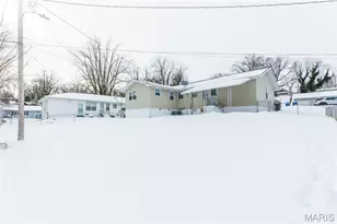 8871 Boyce Pl, Jennings, MO 63136 - Photo 29